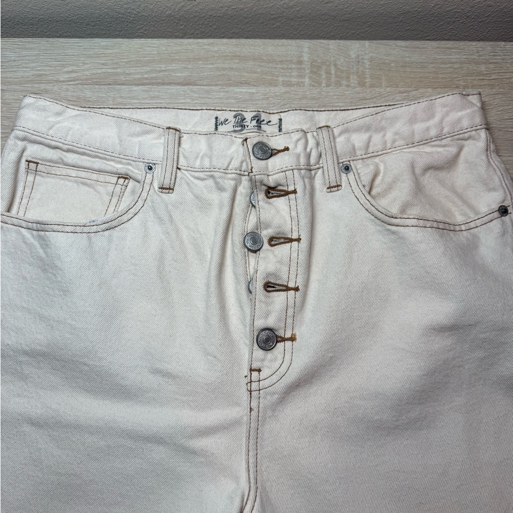 We The Free Cropped Off-White Denim
